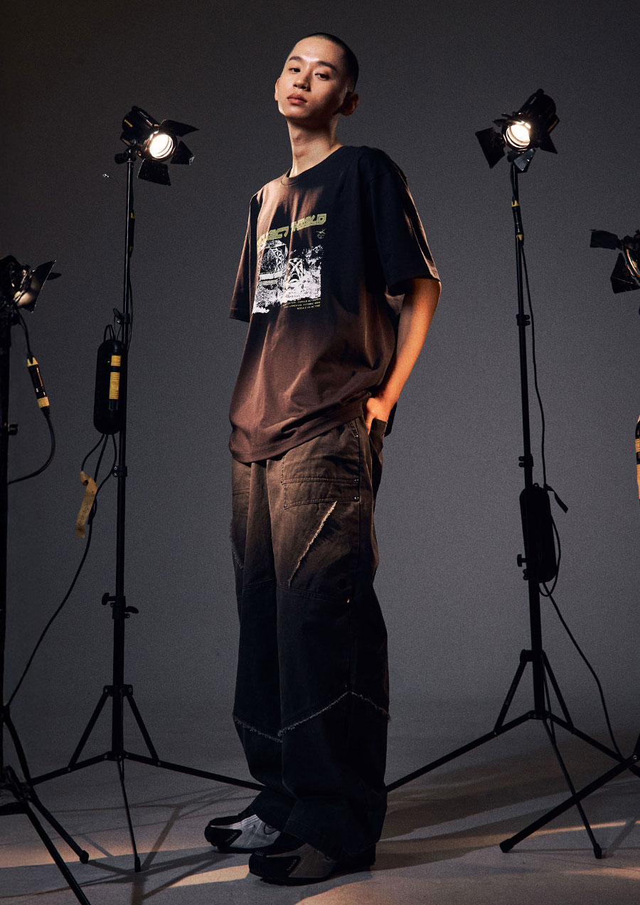 OGシールドダーツショートスリーブTシャツ-ブラック | OFFGRID | HANA(ハナ) #2
