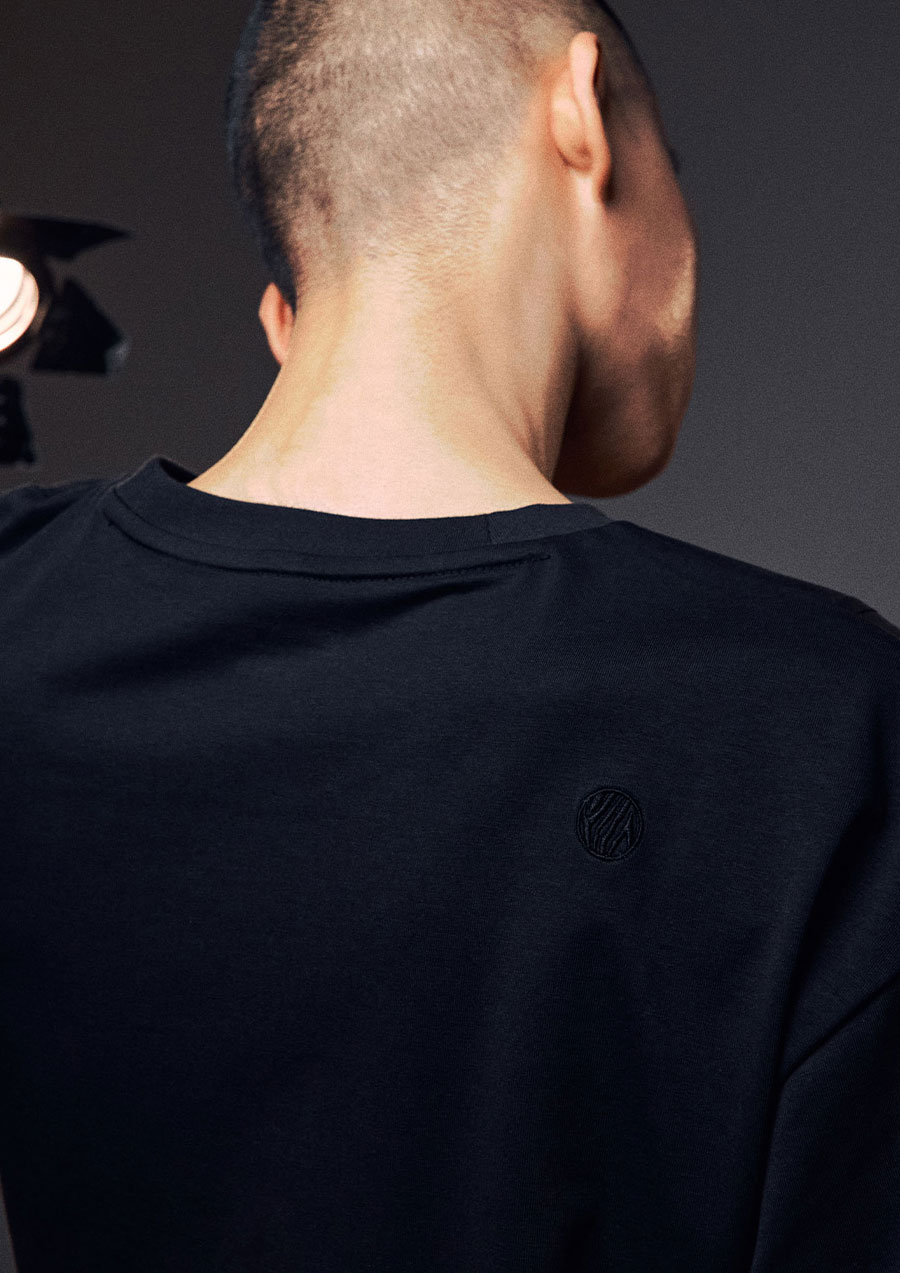 OGシールドダーツショートスリーブTシャツ-ブラック | OFFGRID | HANA(ハナ) #6