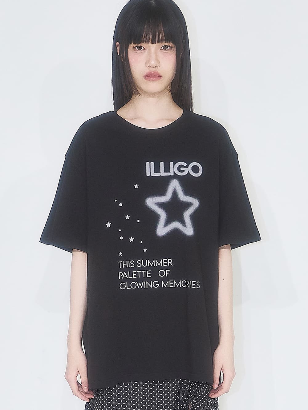 スタースプレー オーバーフィットTシャツ（ブラック） | ILLIGO | HANA(ハナ) #3