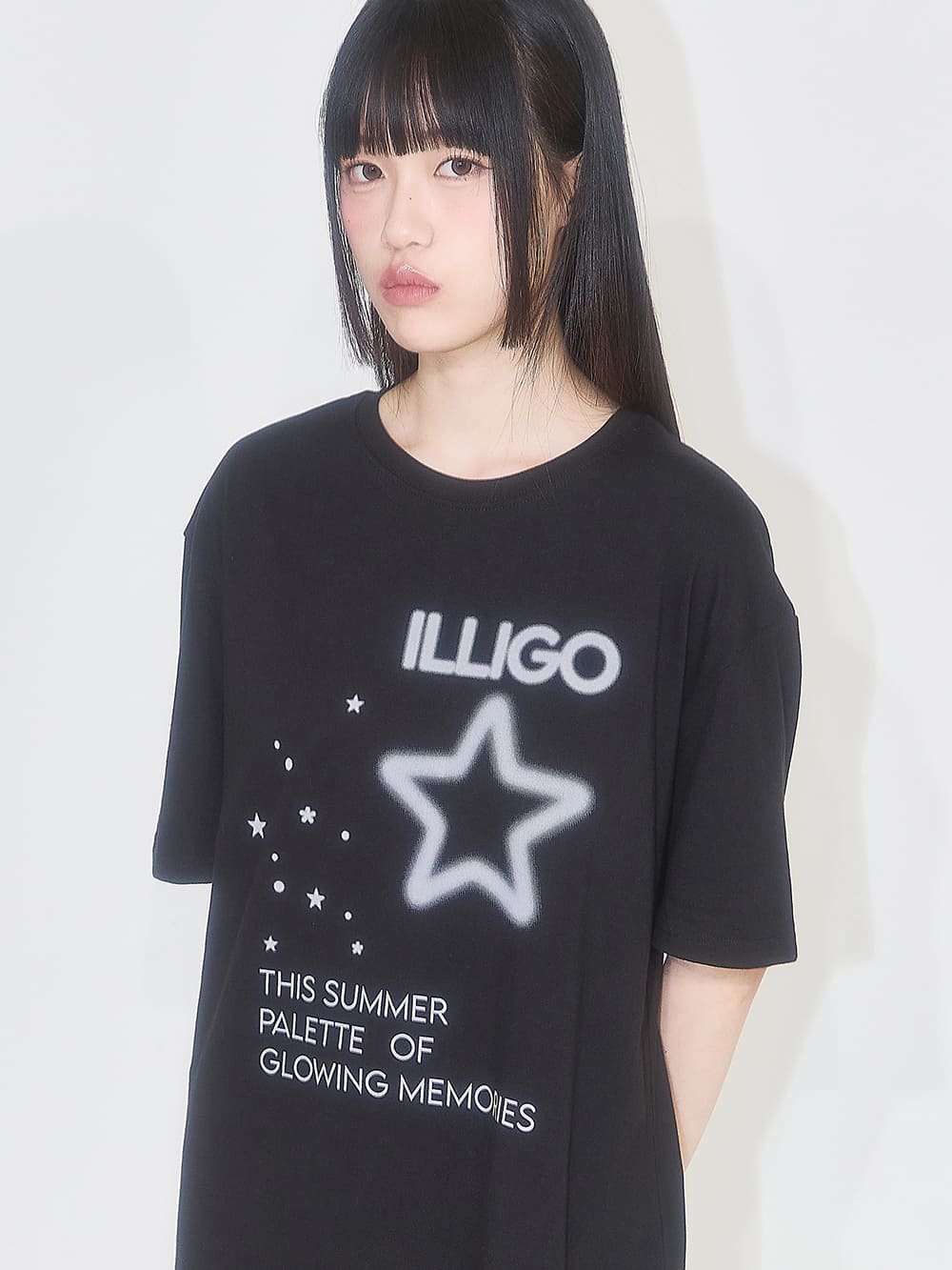 スタースプレー オーバーフィットTシャツ（ブラック） | ILLIGO | HANA(ハナ) #4