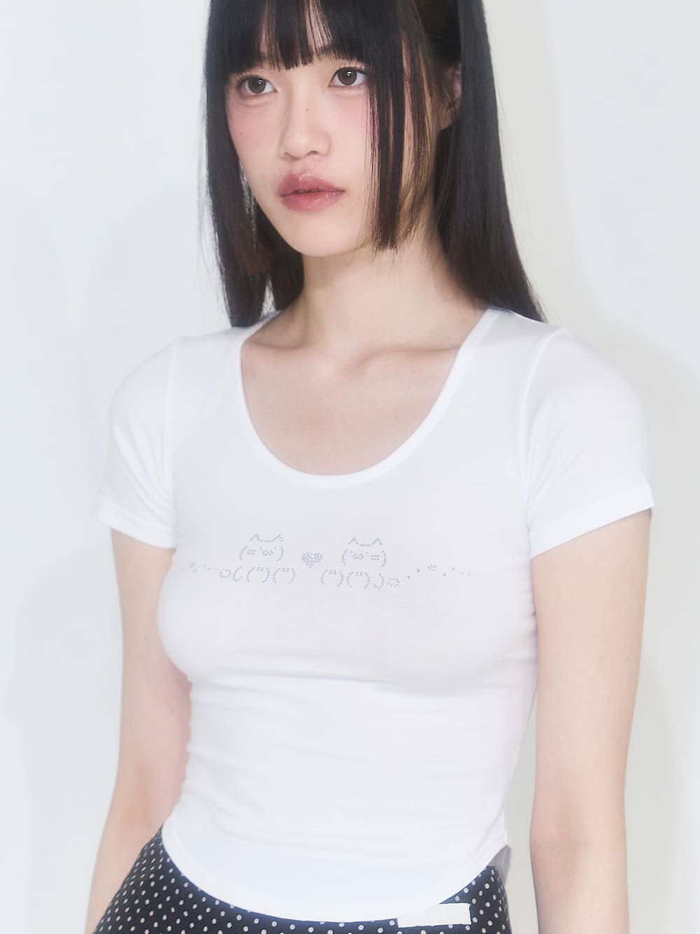 にゃんこホットフィックス フィットTシャツ（ホワイト） | ILLIGO | HANA(ハナ) #3