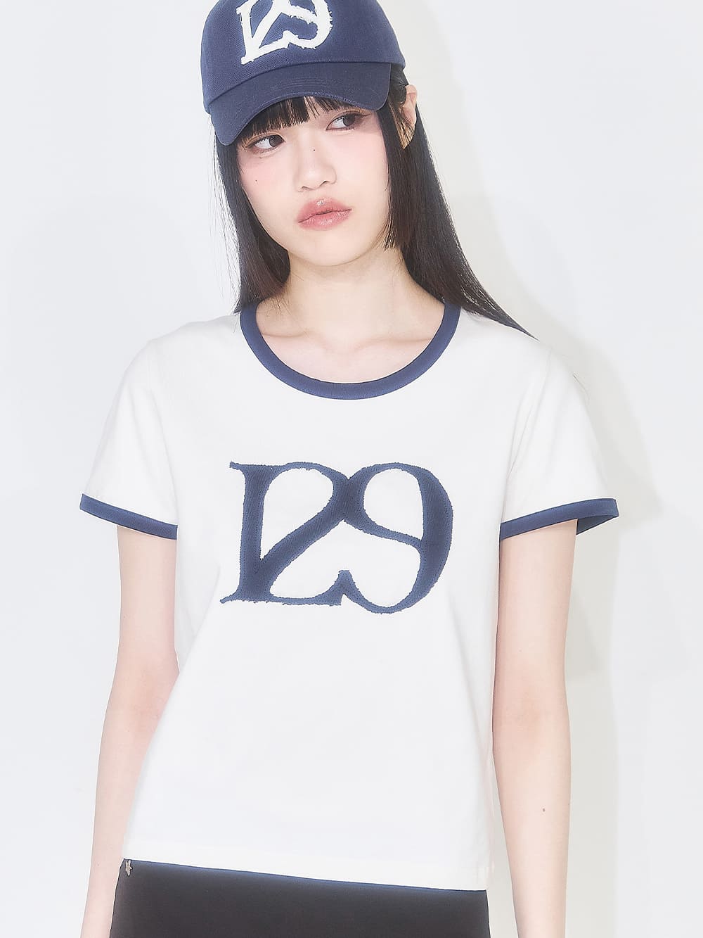 129 ロゴパッチ Tシャツ（クリーム） | ILLIGO | HANA(ハナ) #2