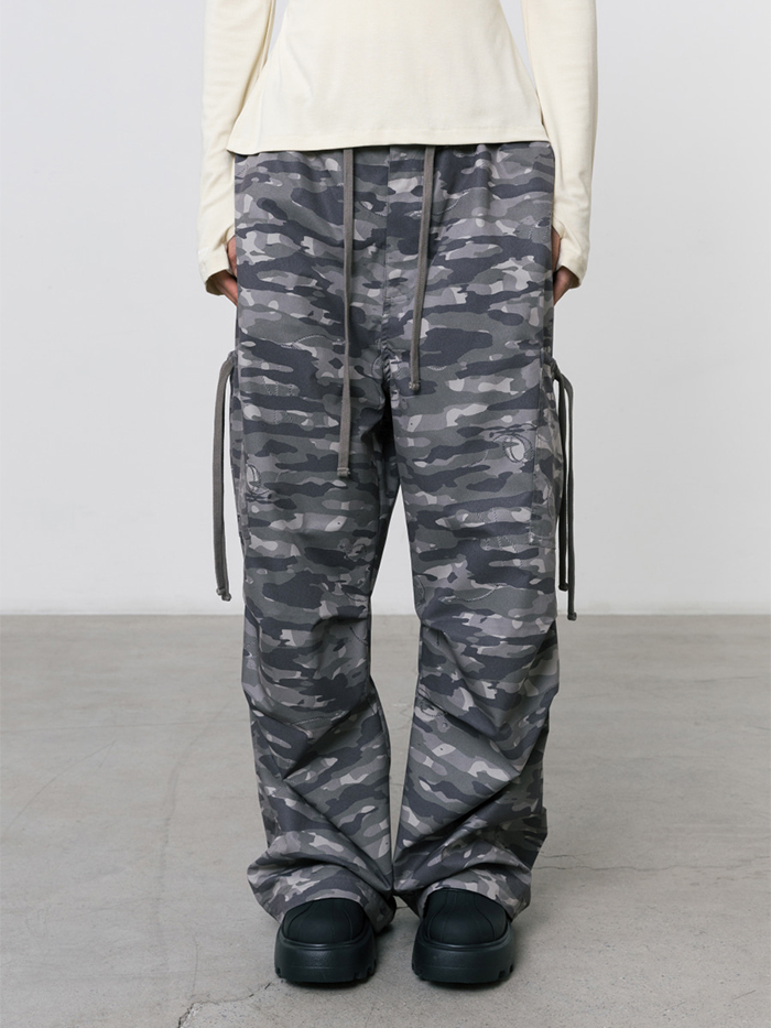 パラシュートカーゴパンツ（カーキ） | THREE TO EIGHTY | HANA(ハナ) #1