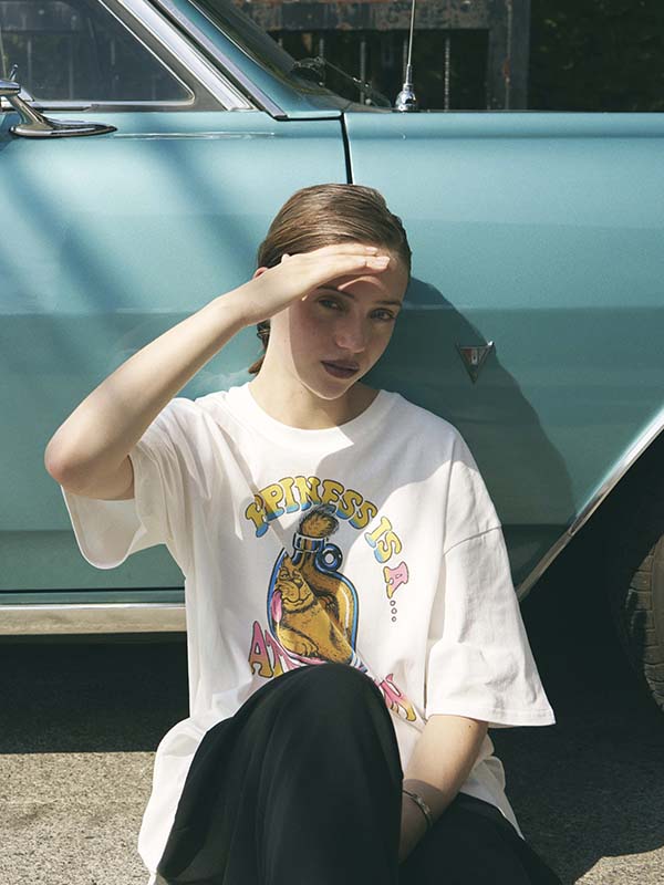 ハッピー キャッツ Tシャツ_ホワイト | BONRROW | HANA(ハナ) #1