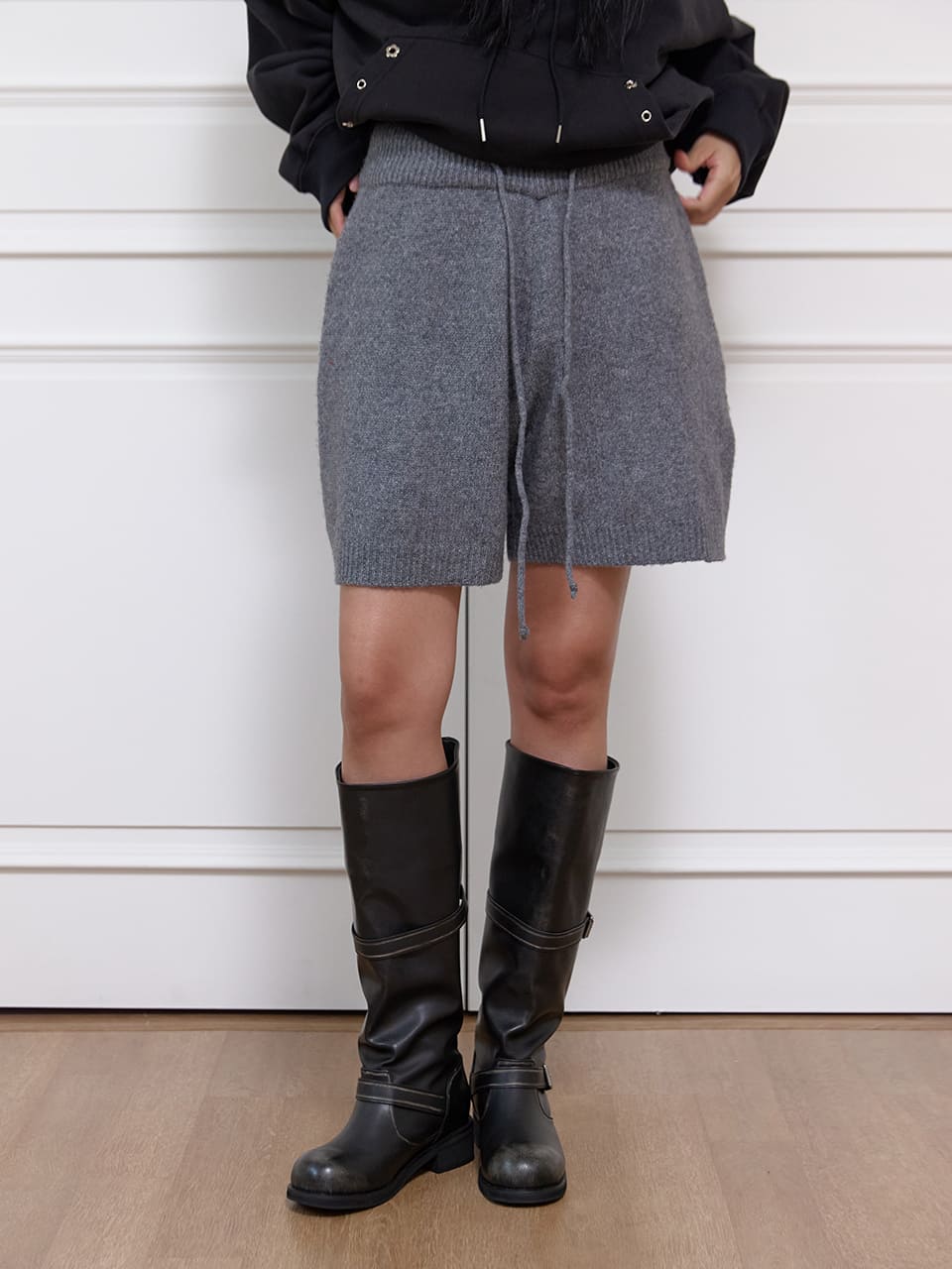 ベーシック ニット ショートパンツ - グレー | MEENDERI | HANA(ハナ) #1