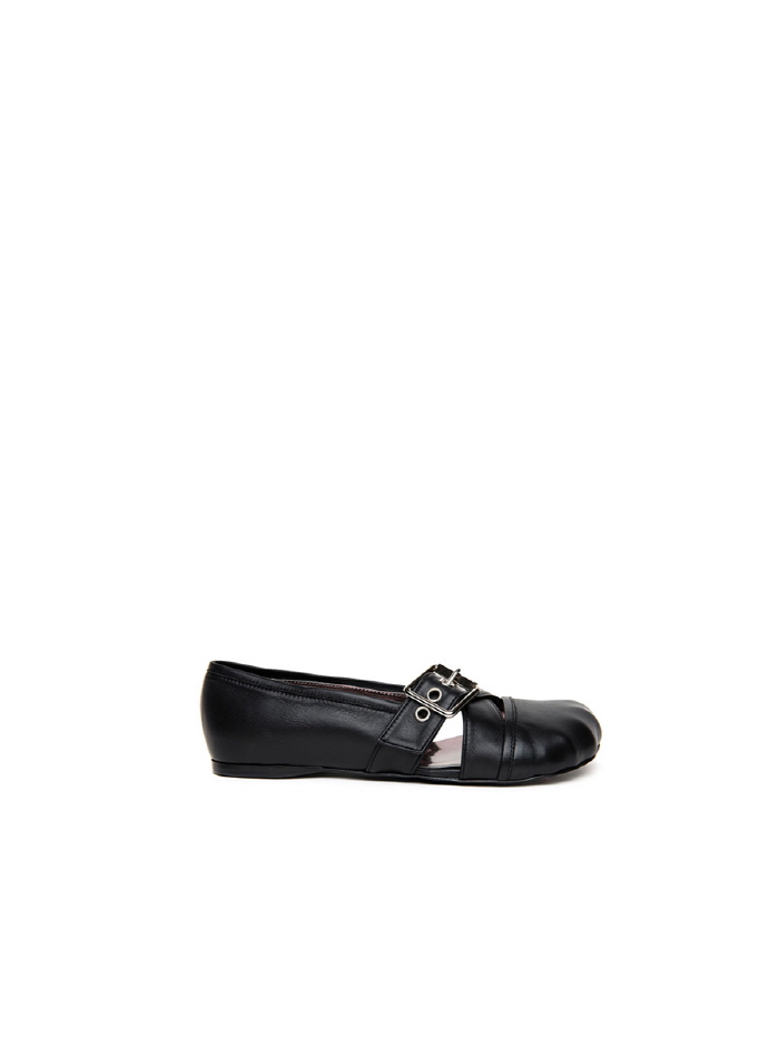 アニマルクロスバックルフラットシューズ（ブラック） | THREE TO EIGHTY | HANA(ハナ) #1