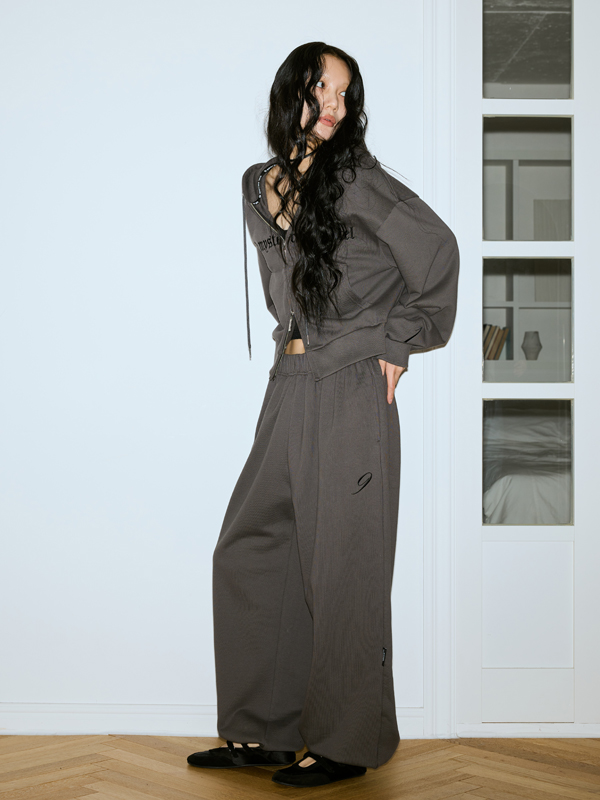 TMH オリジン スウェット PT | THE MYSTERIOUS HOTEL | HANA(ハナ) #1