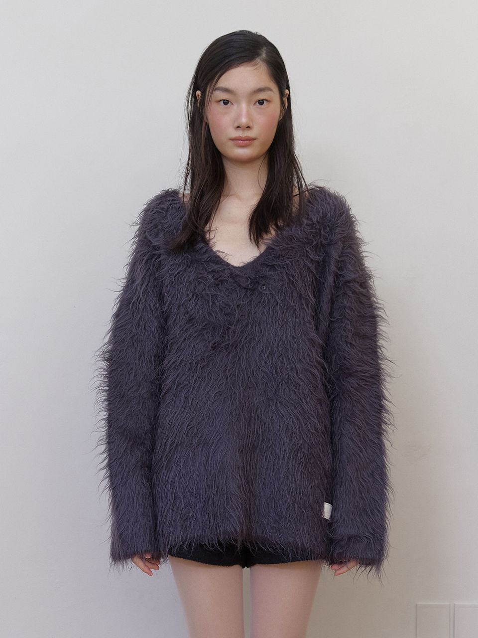 ウールヘアリーブラシVセーター (チャコール) | ASURA | HANA(ハナ) #1