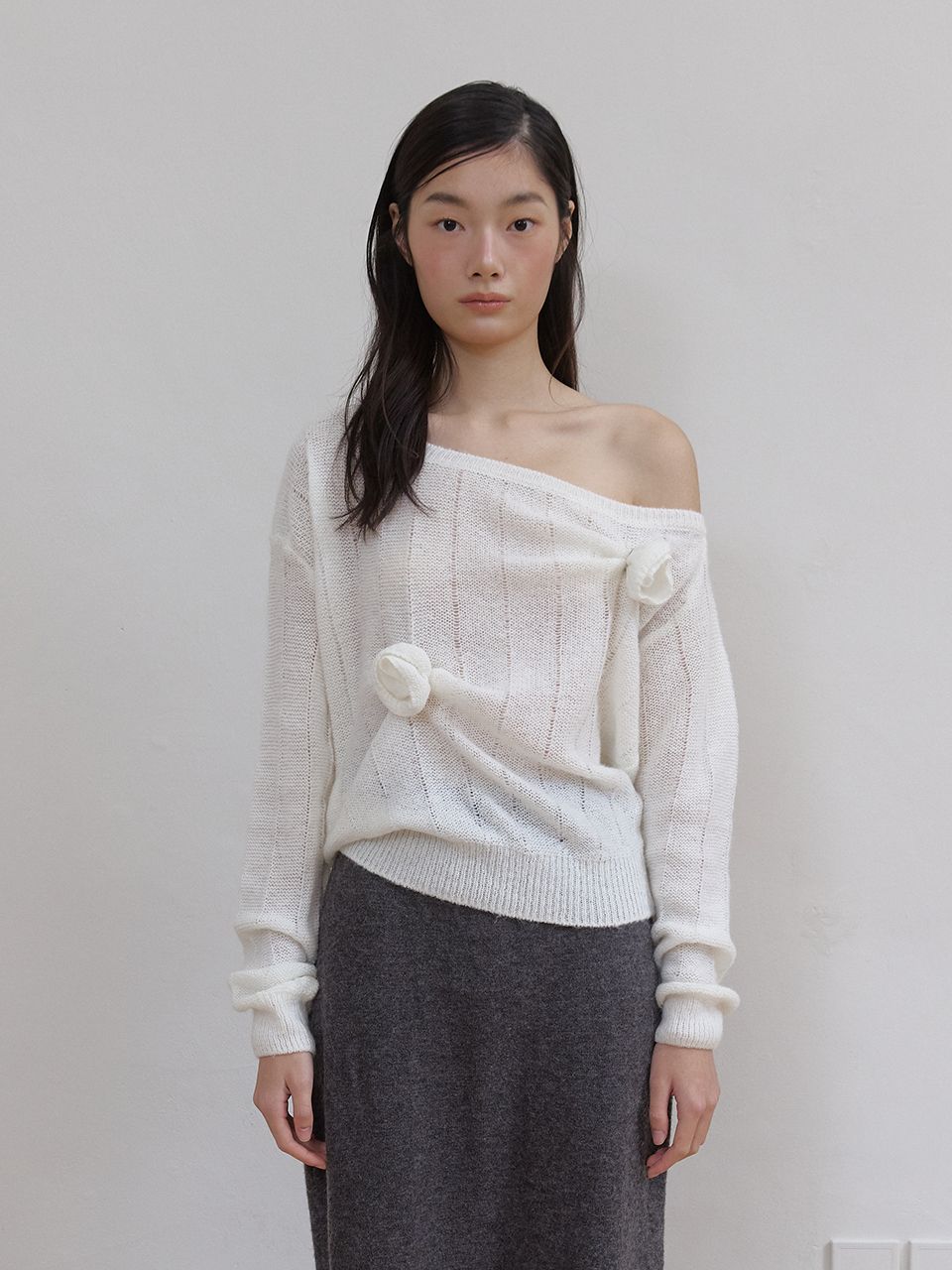 ローズブローチワンショルダーニット (アイボリー) | ASURA | HANA(ハナ) #1