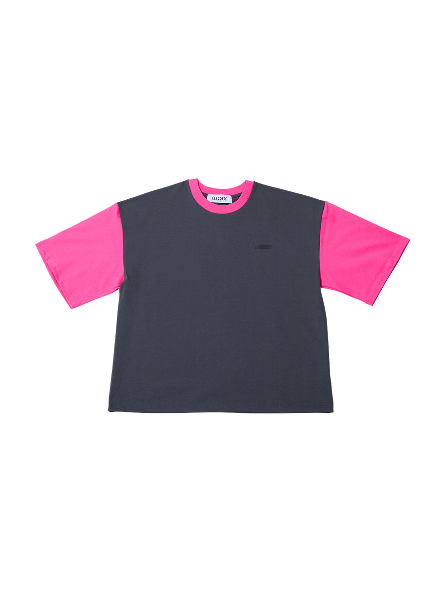 オーバーサイズコントラストTシャツ_チャコール-ホットピンク | XOXOGOODBOY | HANA(ハナ) #1