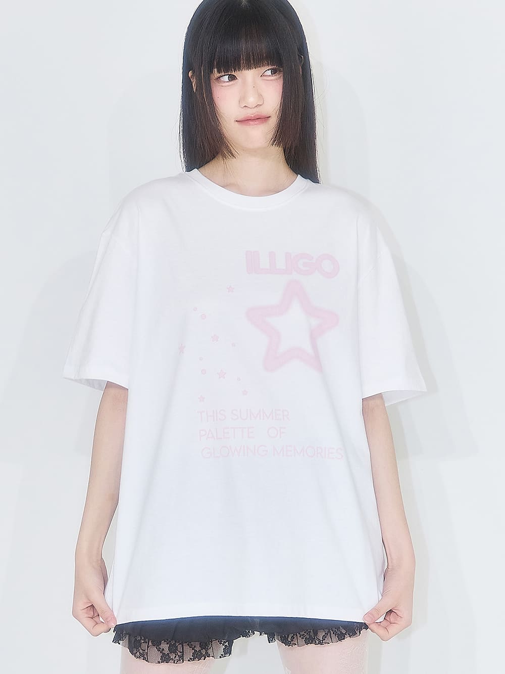 スタースプレー オーバーフィットTシャツ（ホワイト） | ILLIGO | HANA(ハナ) #1