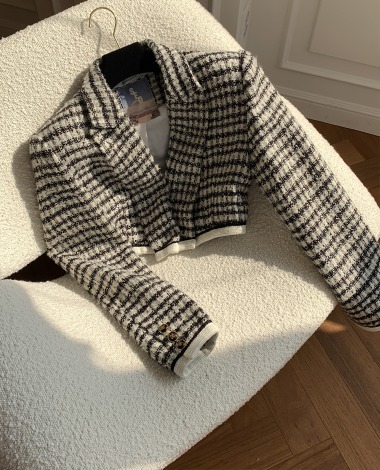 perpignan cropped tweed jacket